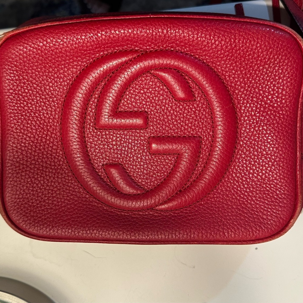 Gucci Red Crossbody Bag with Pebbled Leather Finish